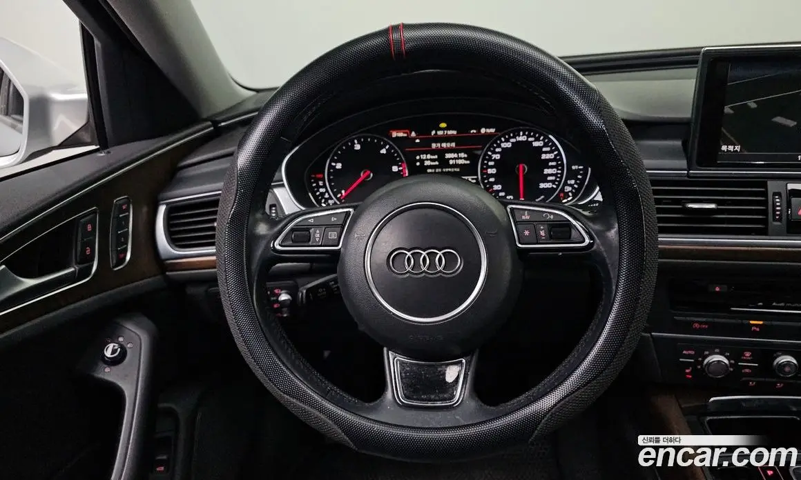 Audi A6 2015 2.0 автомат (гидро), фото 15