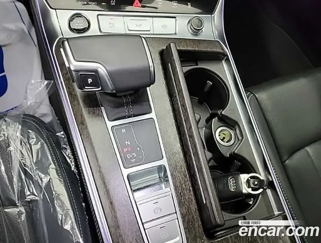 Audi A6 2021 3.0 автомат (гидро), миниатюра 8