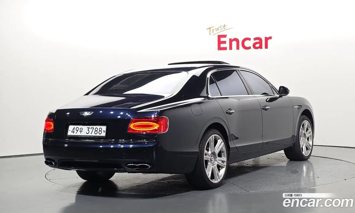 Bentley Flying Spur 2014 4.0 автомат (гидро), фото 2 Bentley Flying Spur 2014 4.0 автомат (гидро), фото 2
