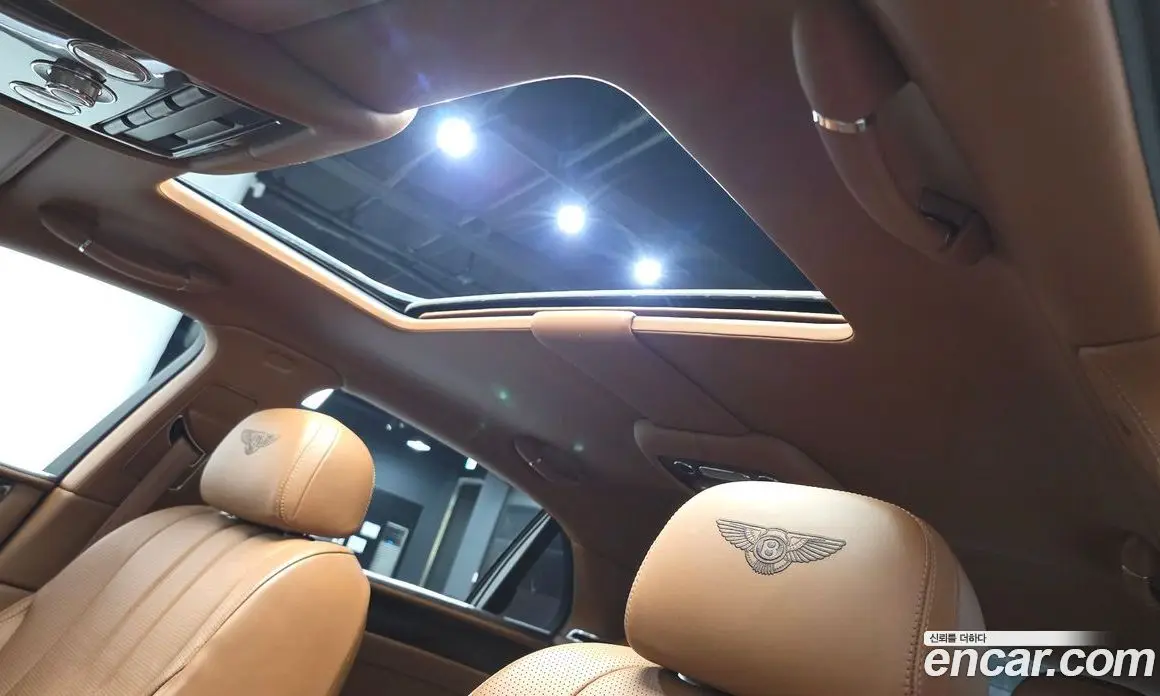 Bentley Flying Spur 2014 4.0 автомат (гидро), фото 19 Bentley Flying Spur 2014 4.0 автомат (гидро), фото 19