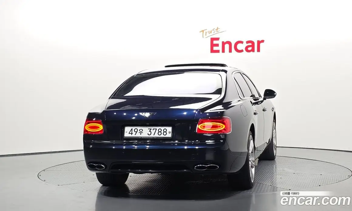 Bentley Flying Spur 2014 4.0 автомат (гидро), фото 4 Bentley Flying Spur 2014 4.0 автомат (гидро), фото 4
