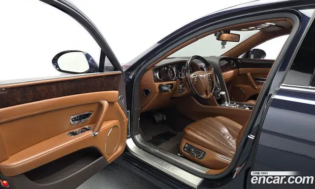 Bentley Flying Spur 2014 4.0 автомат (гидро), миниатюра 10 Bentley Flying Spur 2014 4.0 автомат (гидро), миниатюра 10