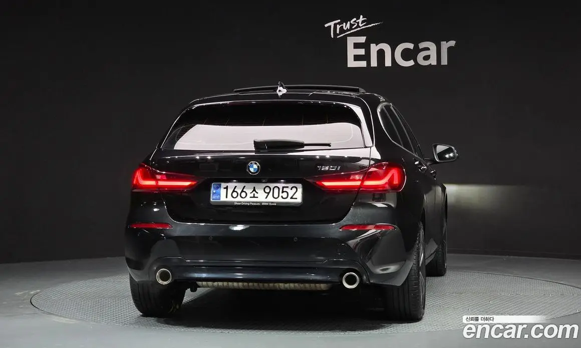 BMW 1 серия 2022 2.0 автомат (гидро), фото 4