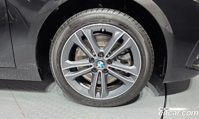 BMW 1 серия 2022 2.0 автомат (гидро), миниатюра 5