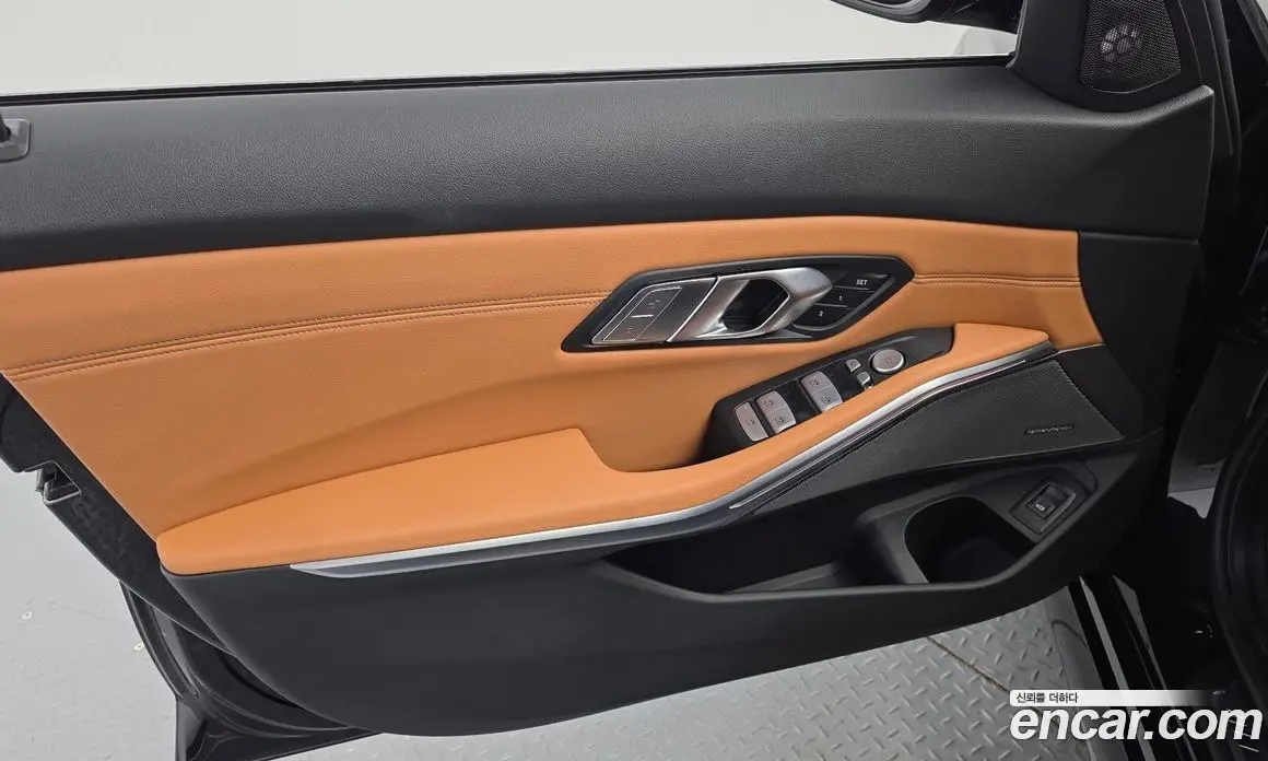BMW 3 серия 2024 3.0 автомат (гидро), фото 14