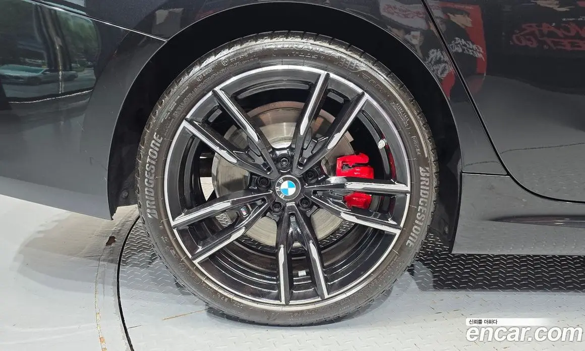 BMW 3 серия 2024 3.0 автомат (гидро), фото 7