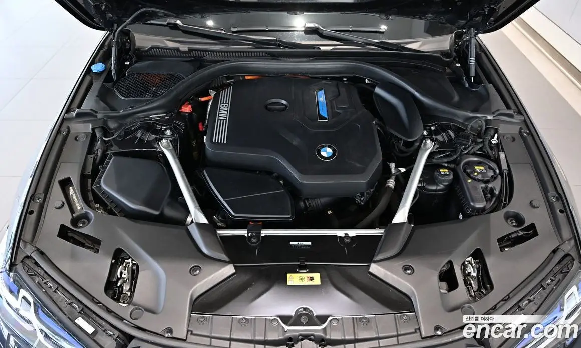 BMW 5 серия 2021 2.0 автомат (гидро), фото 6