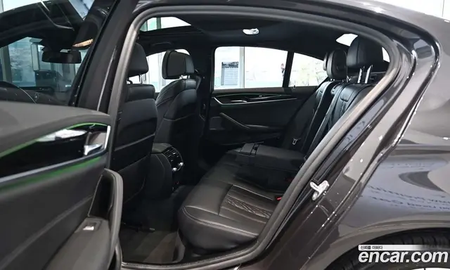 BMW 5 серия 2021 2.0 автомат (гидро), миниатюра 10