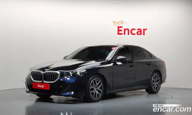 BMW 5 серия, 2025, 12 318 км