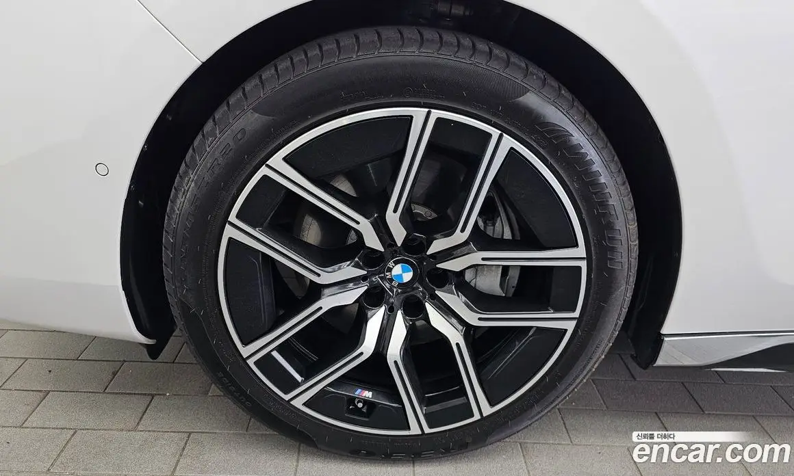BMW 7 серия 2025 3.0 автомат (гидро), фото 5