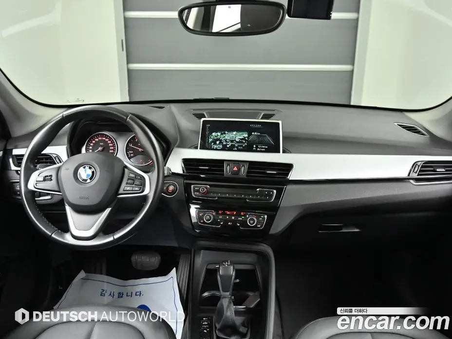 BMW X1 2016 2.0 автомат (гидро), фото 7