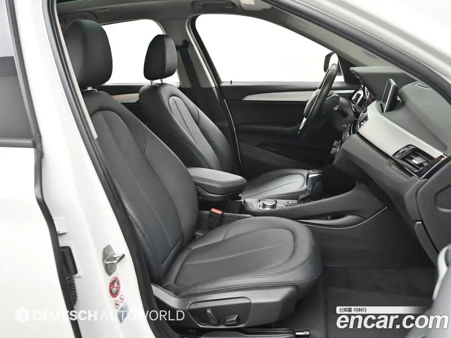 BMW X1 2016 2.0 автомат (гидро), фото 10