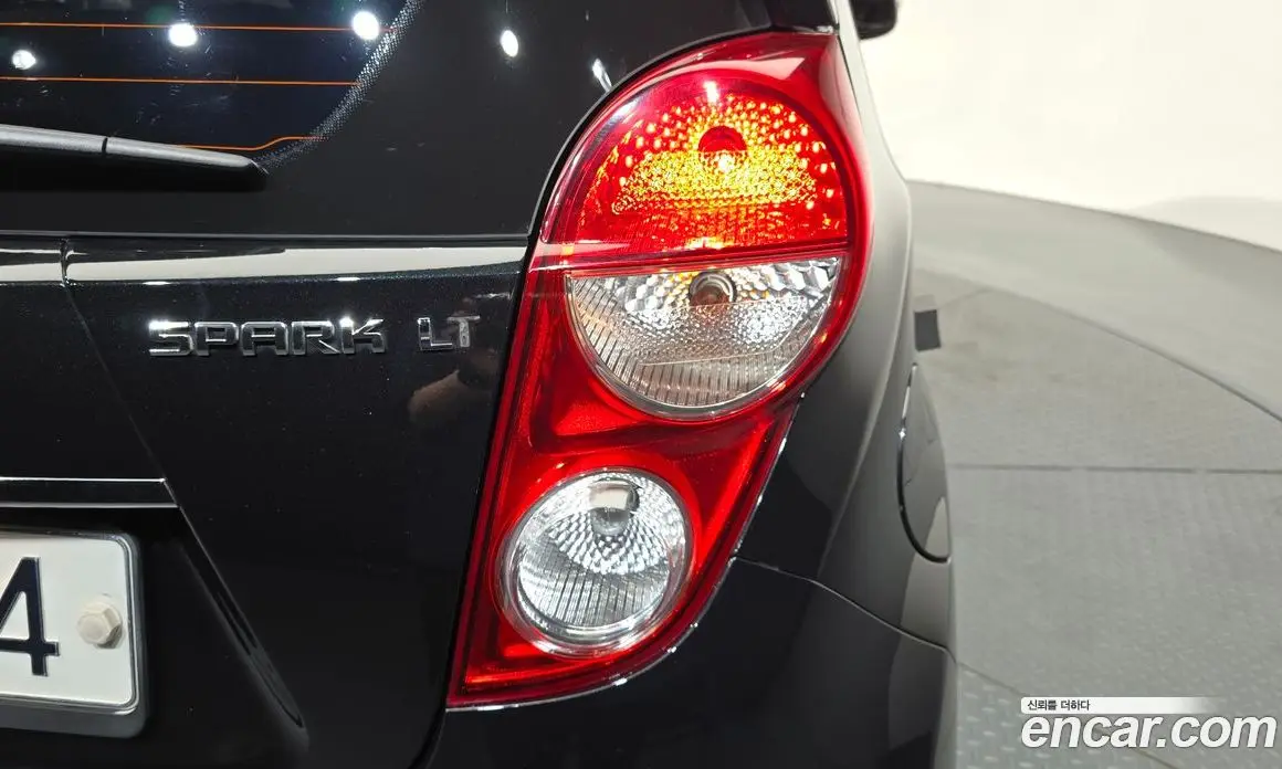 Chevrolet Spark 2014 1.0 автомат (гидро), фото 9