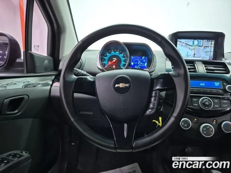 Chevrolet Spark 2015 1.0 автомат (гидро), фото 14