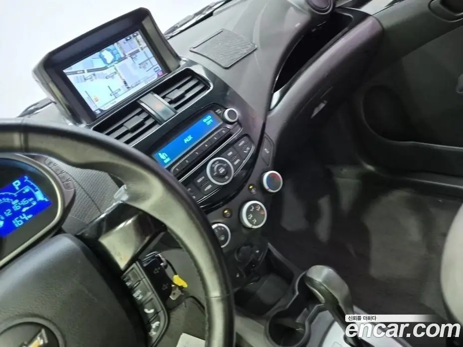 Chevrolet Spark 2015 1.0 автомат (гидро), фото 15