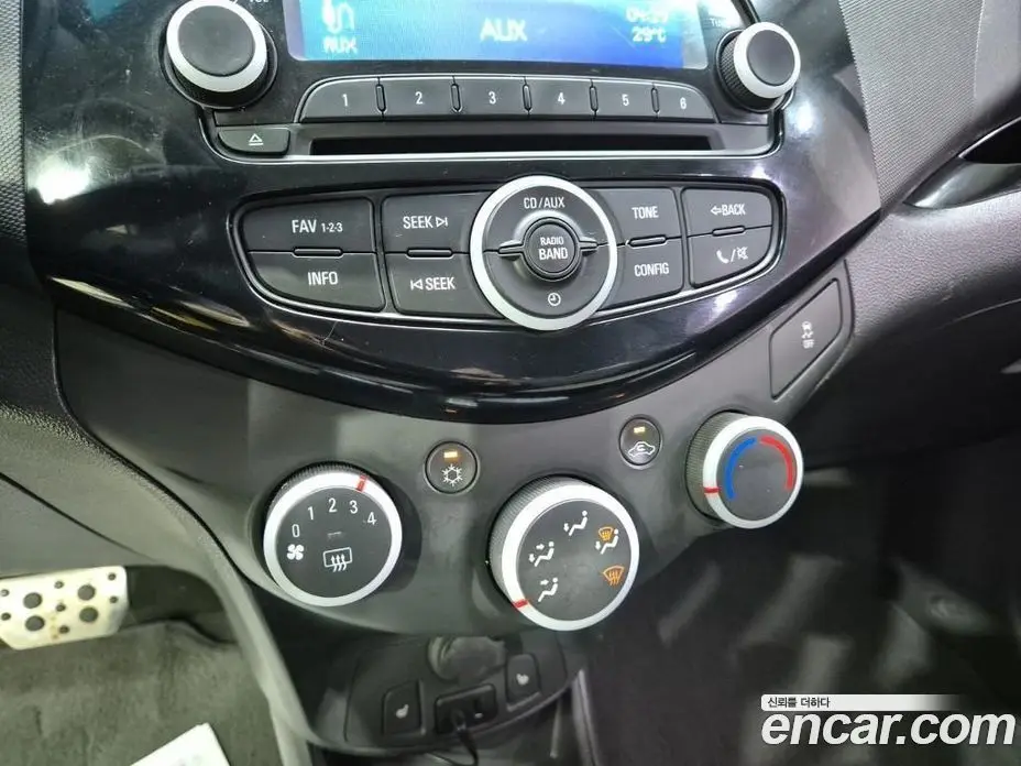 Chevrolet Spark 2015 1.0 автомат (гидро), фото 7