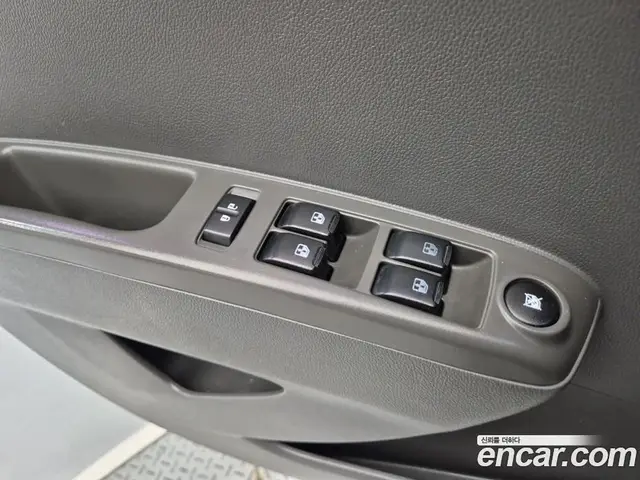 Chevrolet Spark 2015 1.0 автомат (гидро), миниатюра 8