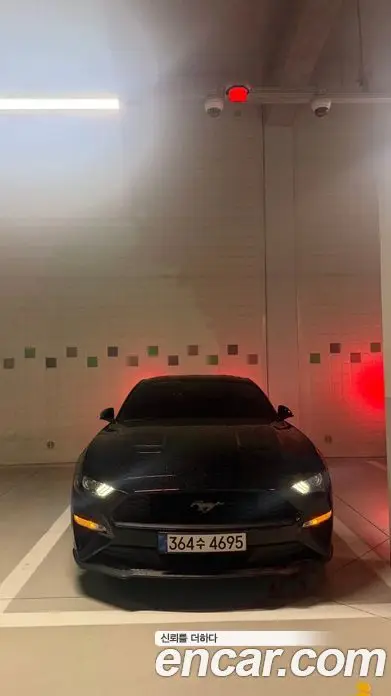 Ford Mustang 2019 2.3 автомат (гидро), миниатюра 7