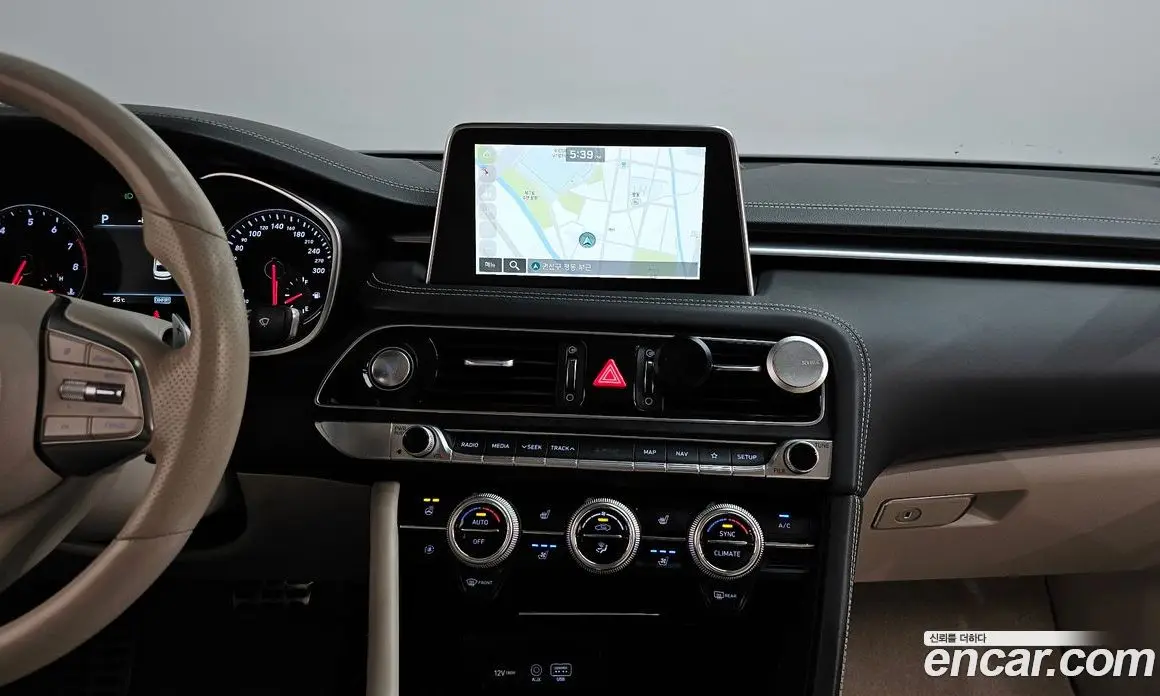 Genesis G70 2019 2.0 автомат (гидро), фото 18