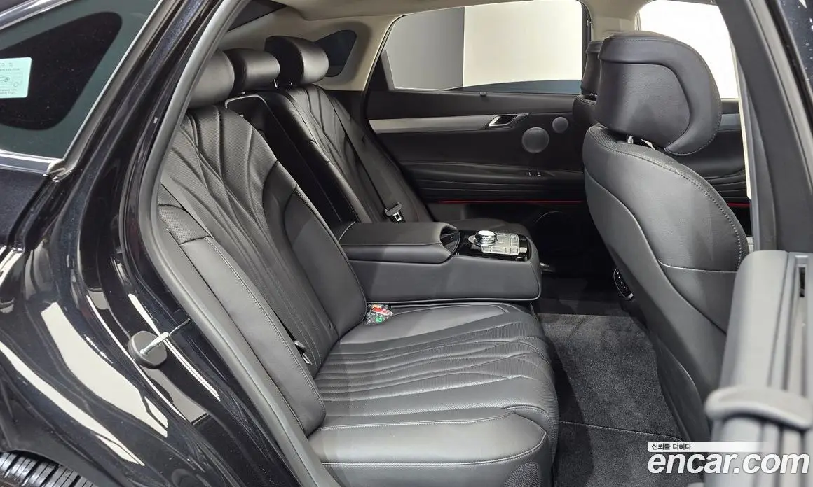 Genesis G80 2025 2.5 автомат (гидро), фото 17