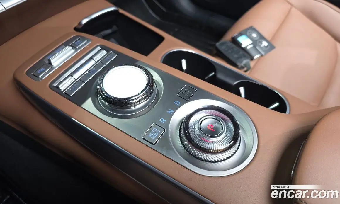Genesis GV70 2021 2.5 автомат (гидро), фото 12