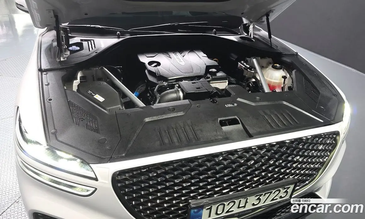 Genesis GV70 2021 2.5 автомат (гидро), фото 6