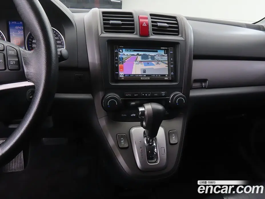 Honda CR-V 2011 2.4 автомат (гидро), фото 8