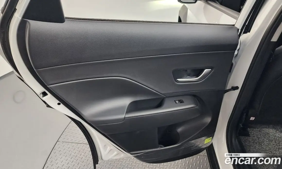 Hyundai Kona 2026 1.6 автомат (гидро), фото 15