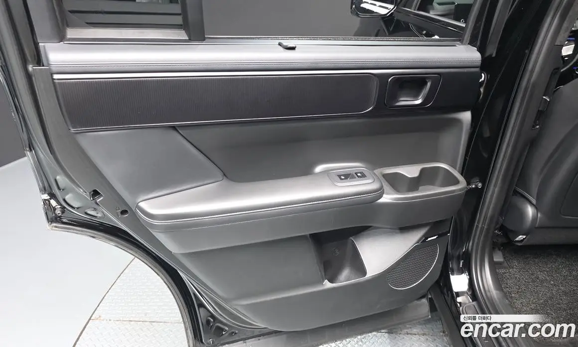 Hyundai Santa Fe 2024 2.5 автомат (гидро), фото 15