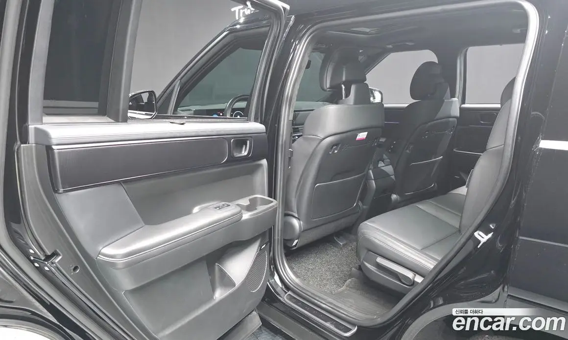 Hyundai Santa Fe 2024 2.5 автомат (гидро), фото 16