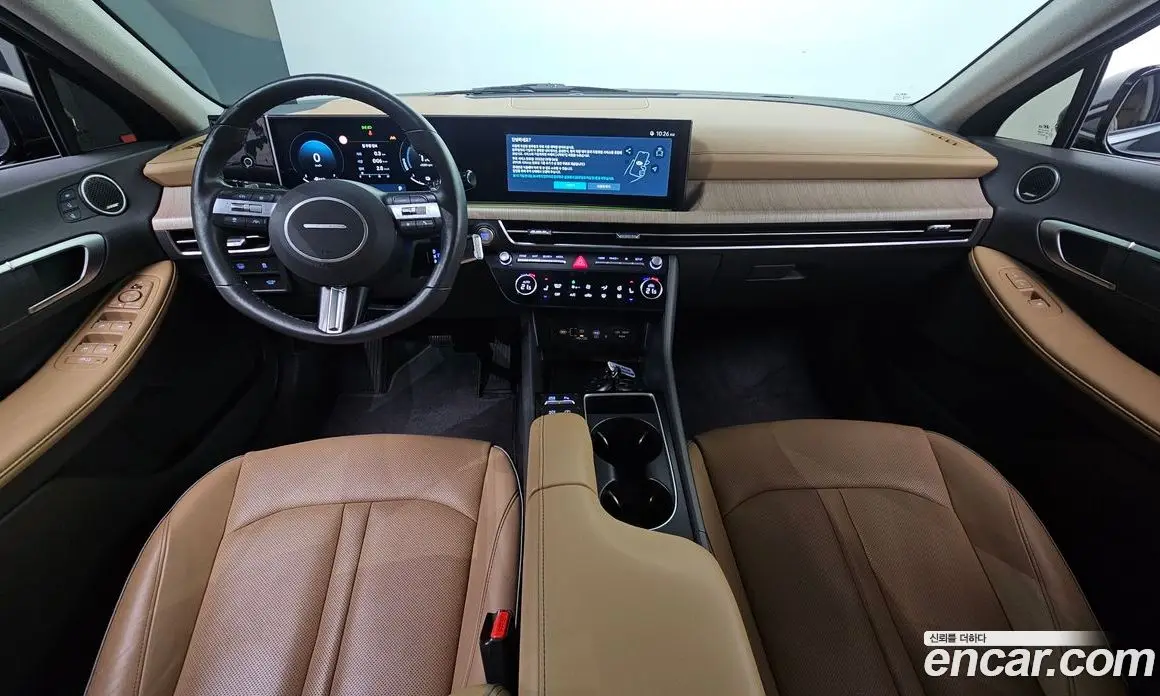 Hyundai Sonata 2023 2.0 автомат (гидро), фото 10