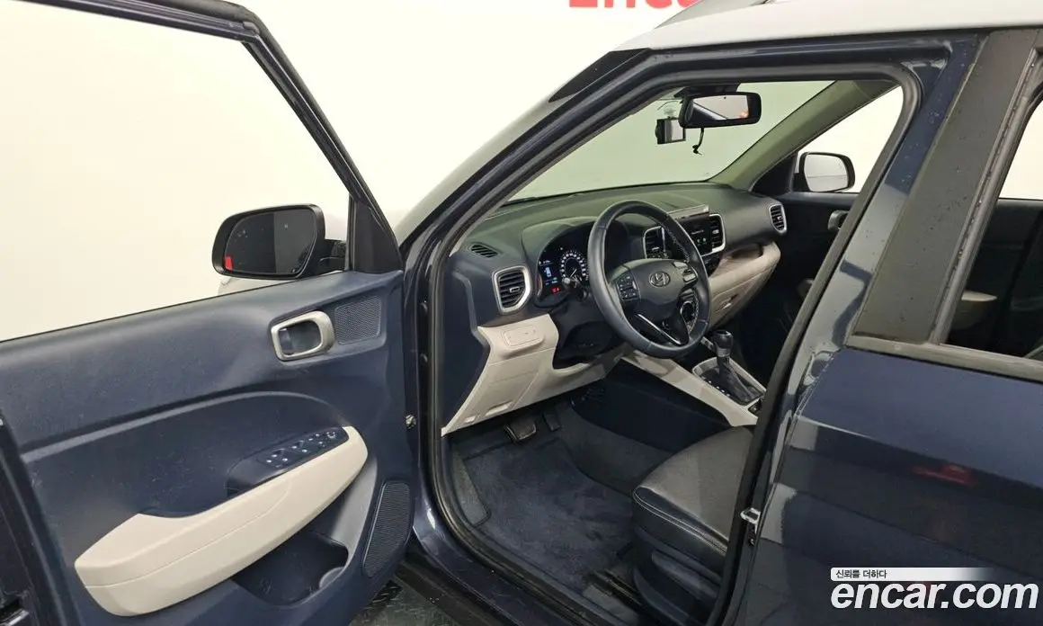 Hyundai Venue 2020 1.6 автомат (гидро), фото 13