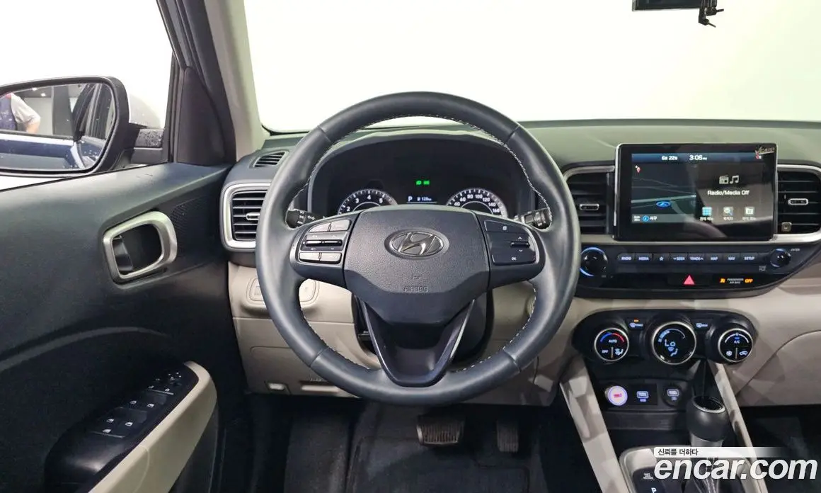 Hyundai Venue 2020 1.6 автомат (гидро), фото 19