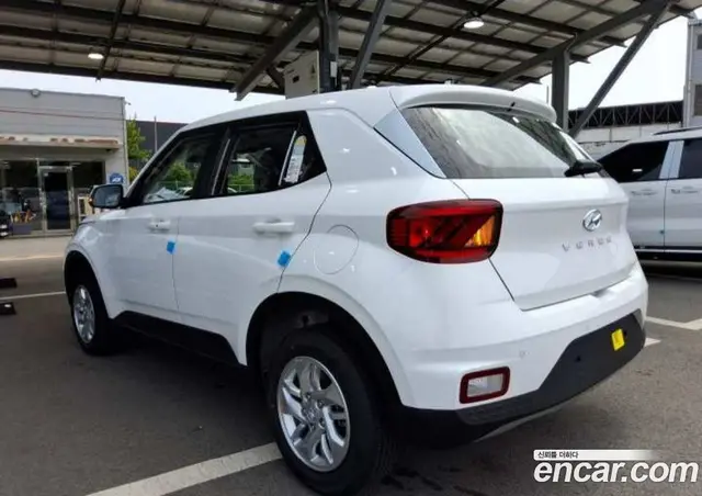 Hyundai Venue 2026 1.6 автомат (гидро), миниатюра 9