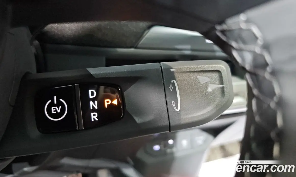 Kia EV3 2024 0.2 автомат (гидро), фото 12