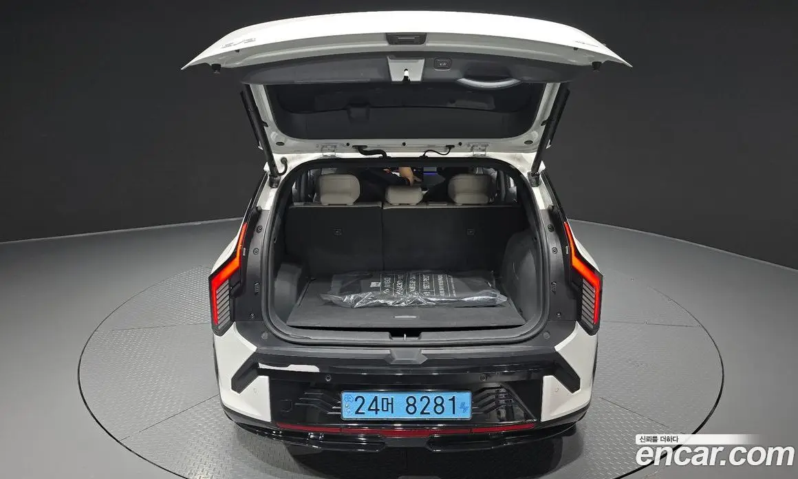 Kia EV3 2024 0.2 автомат (гидро), фото 26