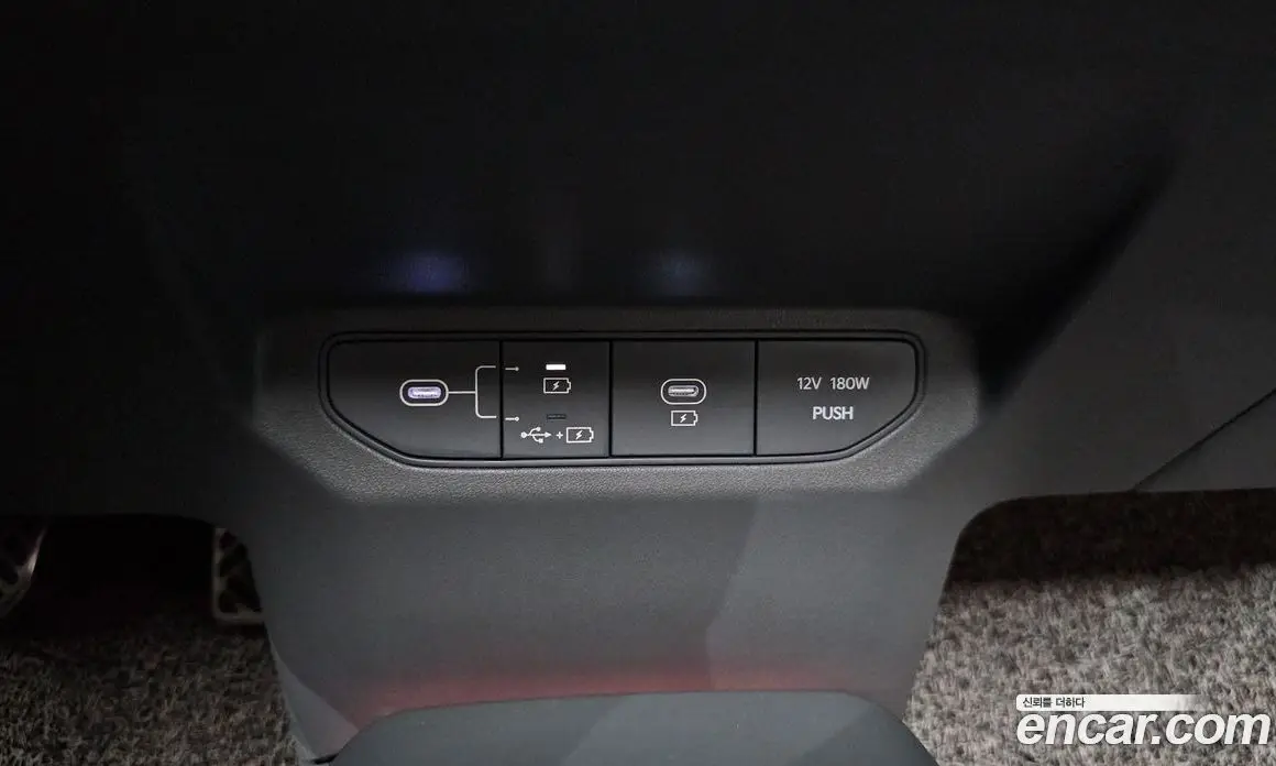 Kia EV3 2024 0.2 автомат (гидро), фото 34
