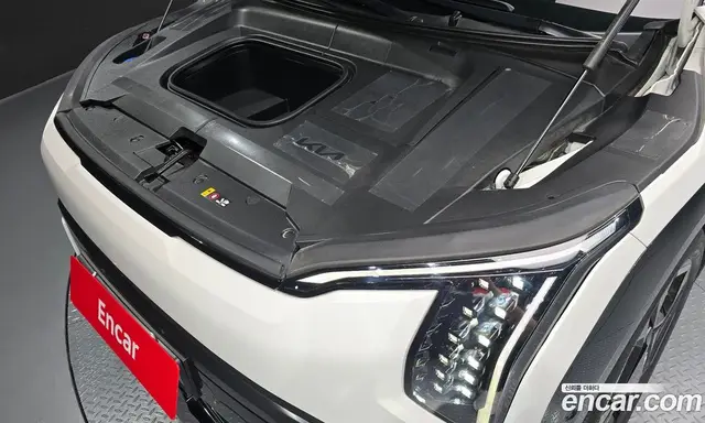 Kia EV3 2024 0.2 автомат (гидро), миниатюра 6