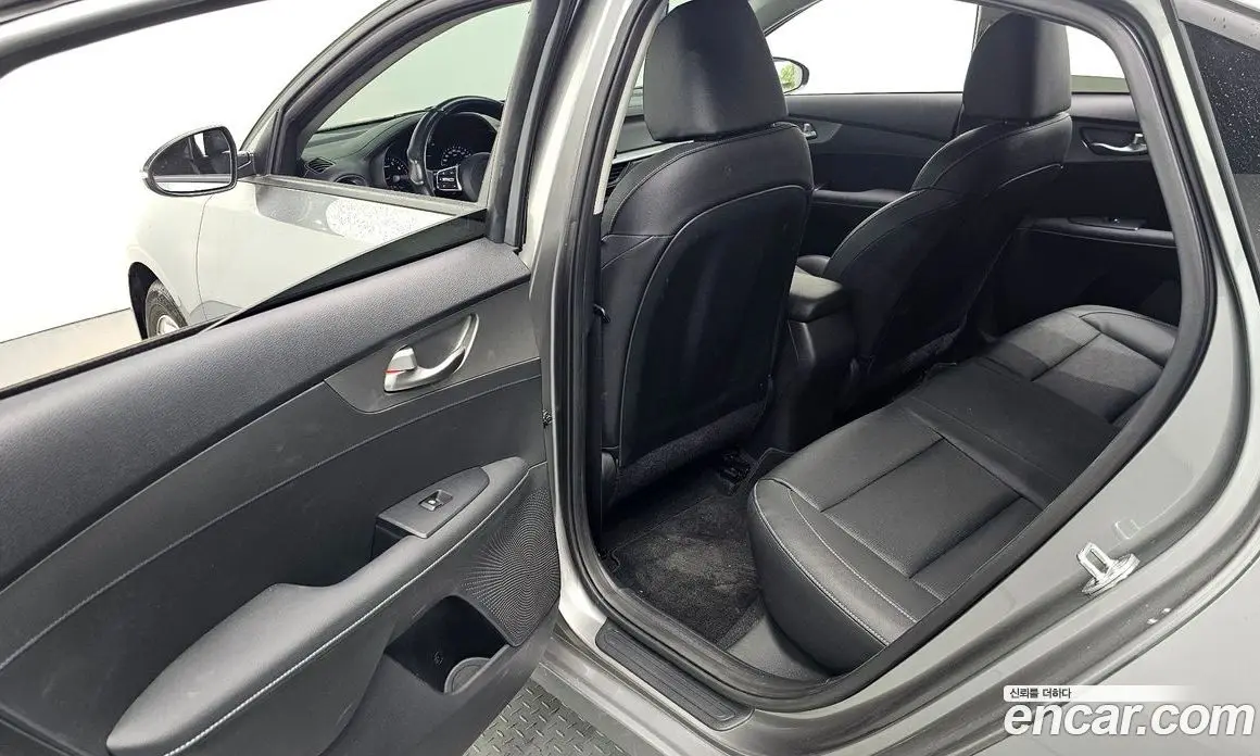 Kia K3 2021 1.6 автомат (гидро), фото 18