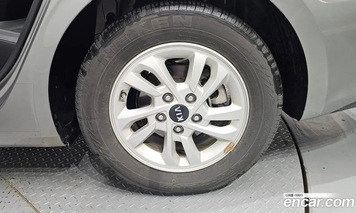 Kia K3 2021 1.6 автомат (гидро), фото 7