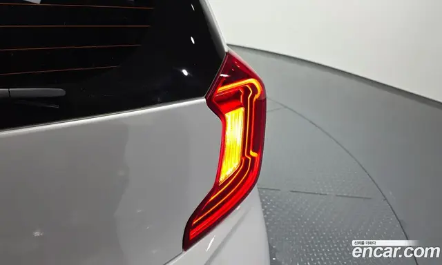 Kia Morning 2022 1.0 автомат (гидро), миниатюра 9