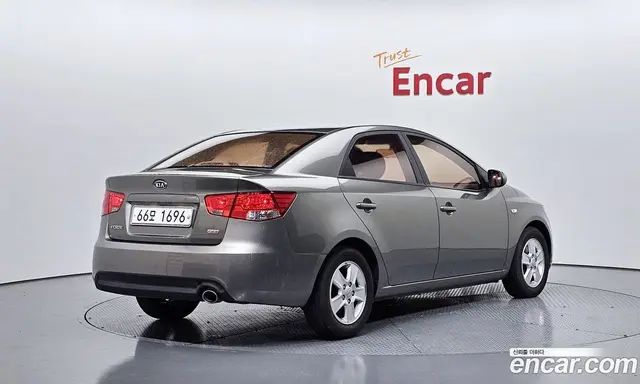 Kia Porte 2011 1.6 автомат (гидро), миниатюра 2
