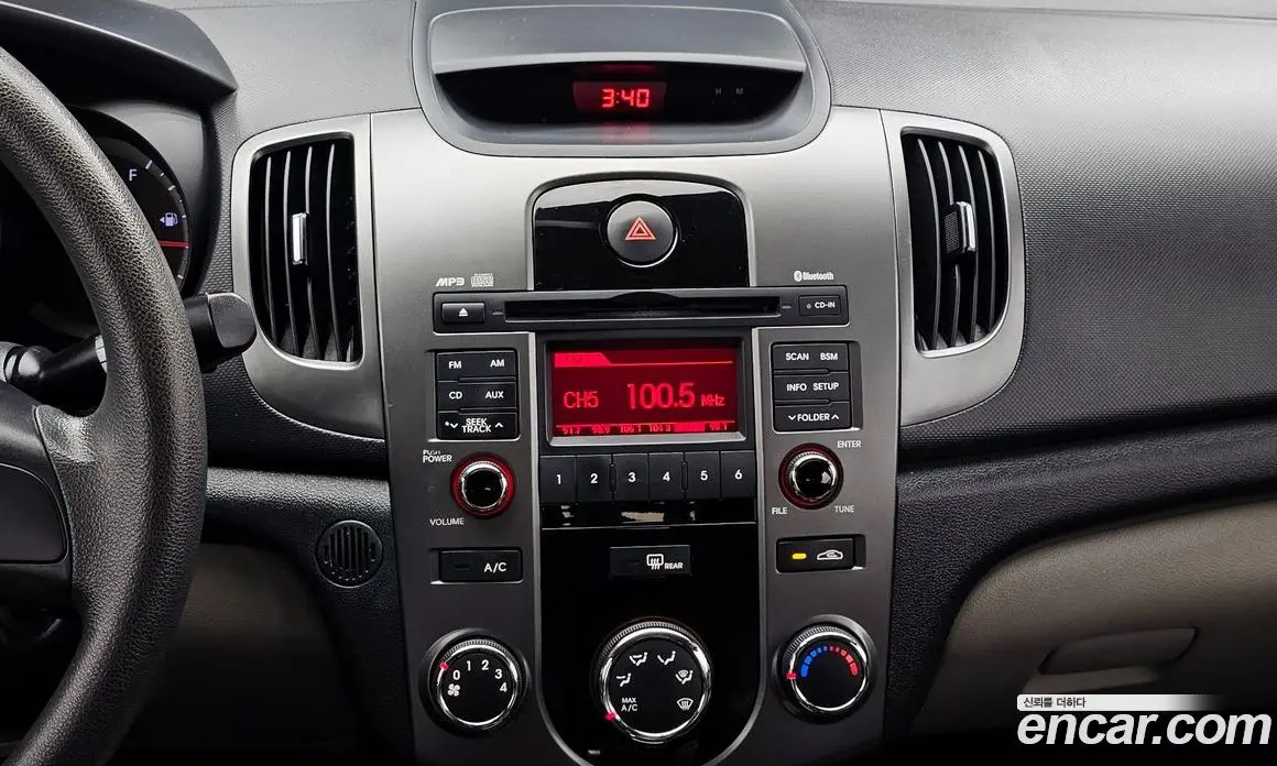 Kia Porte 2011 1.6 автомат (гидро), фото 14