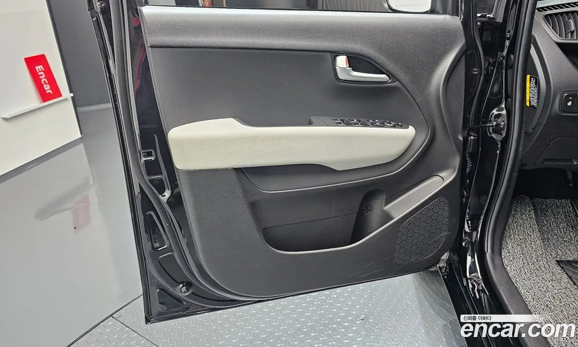 Kia Ray 2024 0.1 автомат (гидро), фото 13