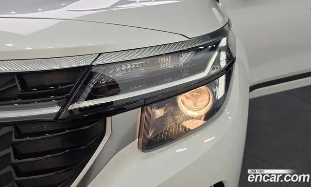 Kia Seltos 2024 1.6 автомат (гидро), миниатюра 8