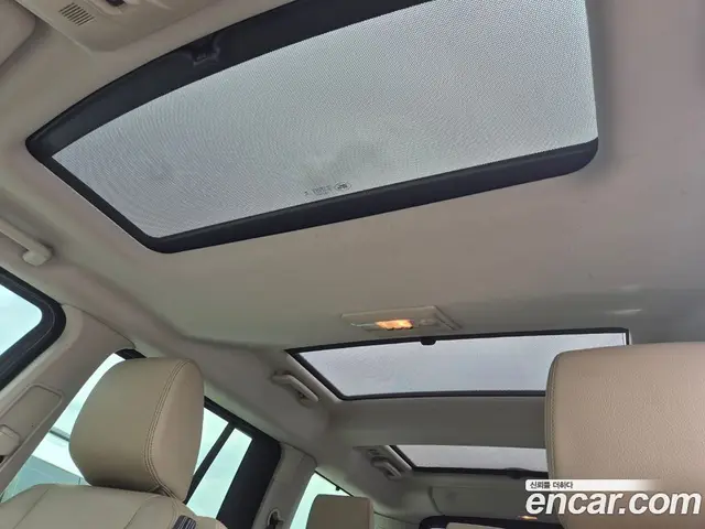 Land Rover Discovery 2013 3.0 автомат (гидро), миниатюра 12