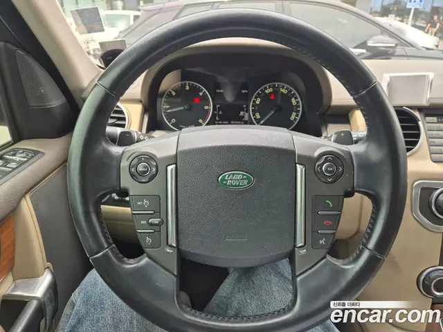 Land Rover Discovery 2013 3.0 автомат (гидро), миниатюра 6