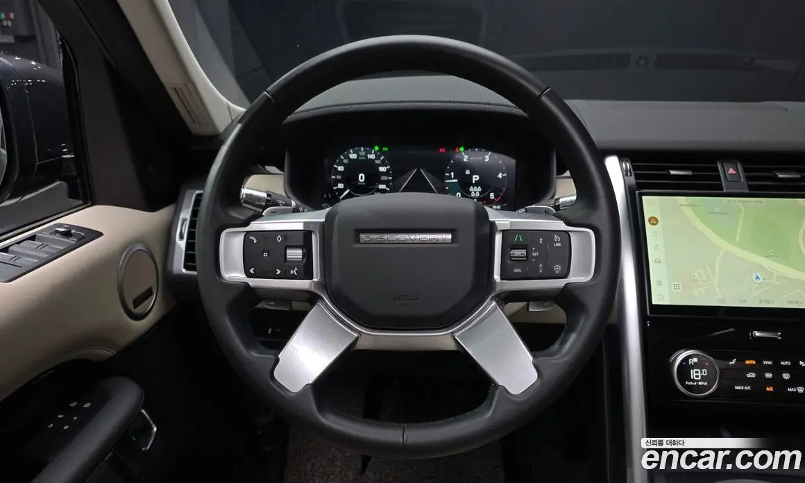 Land Rover Discovery 2022 3.0 автомат (гидро), фото 18