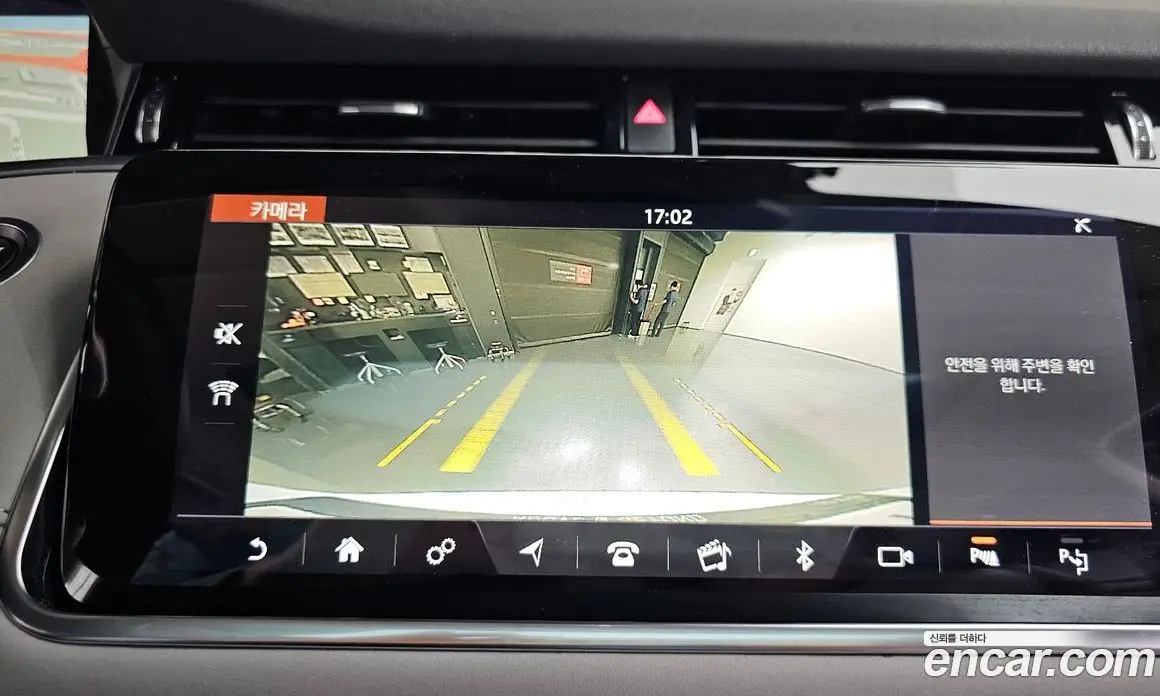 Land Rover Range Rover Evoque 2019 2.0 автомат (гидро), фото 18