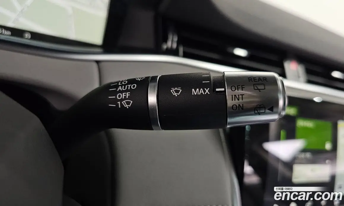 Land Rover Range Rover Evoque 2019 2.0 автомат (гидро), фото 28